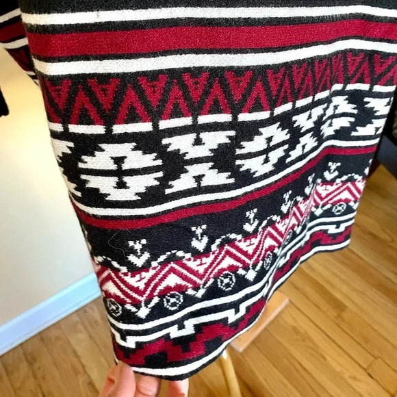Joseph A Black Aztec Pattern Sweater Women’s XS - Picture 5 of 9